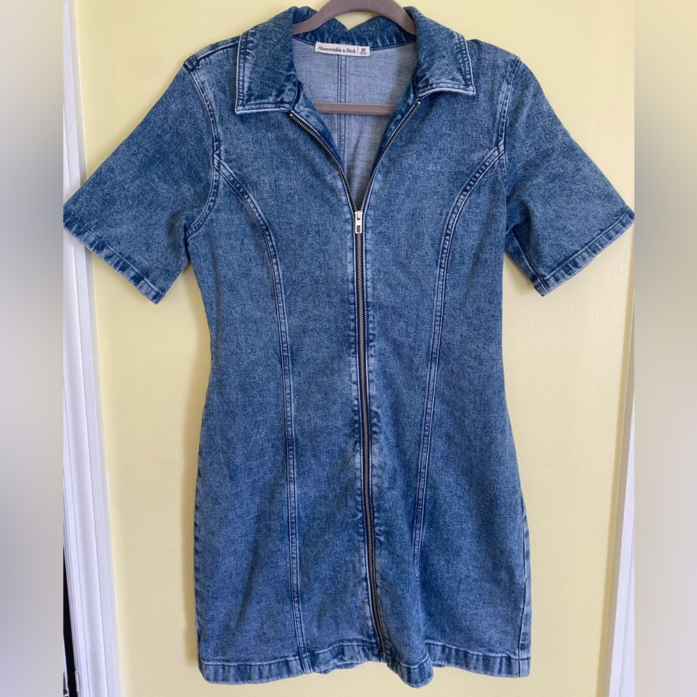 Abercrombie & Fitch Short Sleeve Denim Mini Dress